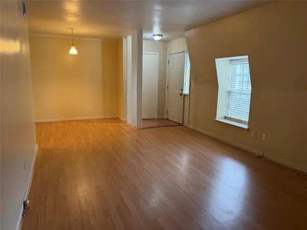 2601 Marilee LN #1, Houston, TX 77057