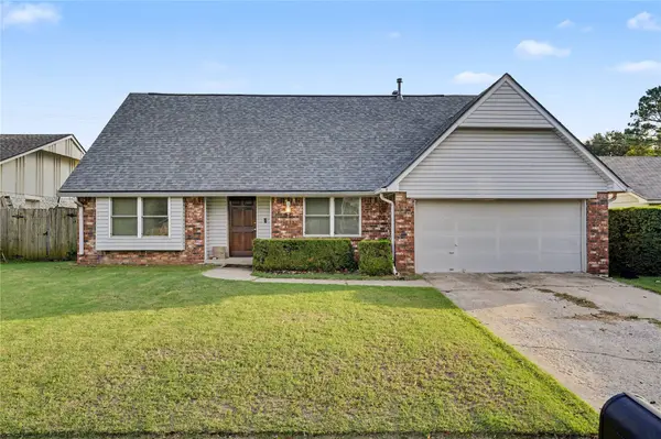 10904 E 26th ST, Tulsa, OK 74129