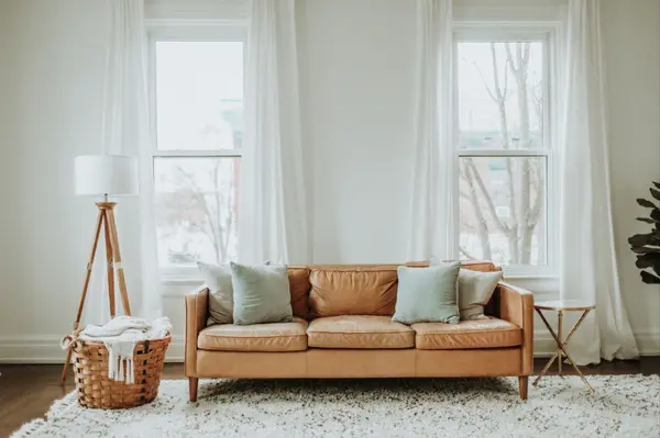 Moving To St. John From Illinois: What Buyers Should Know,Lauren Roman