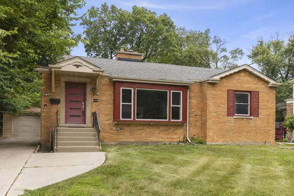 1644 187th ST, Homewood, IL 60430