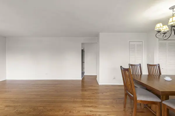 70 E Craig DR, Chicago Heights, IL 60411