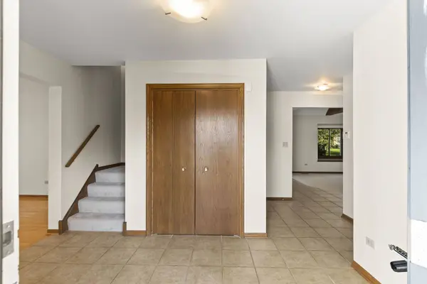 3013 Lawrence Crest, Flossmoor, IL 60422