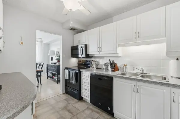 640 West St #506, Brantford, ON N3R 6M3