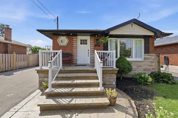 894 Brucedale AVE E, Hamilton, ON L8B 1S9