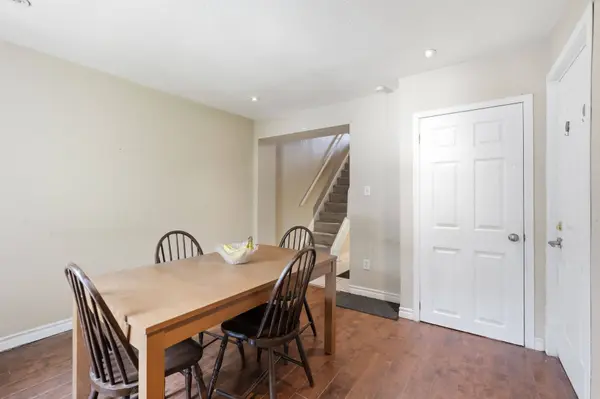 26 Niagara ST, Hamilton, ON L8L 6A2