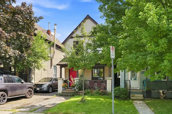 26 Niagara ST, Hamilton, ON L8L 6A2