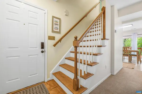 1621 SHADY GROVE CT, Charlottesville, VA 22902