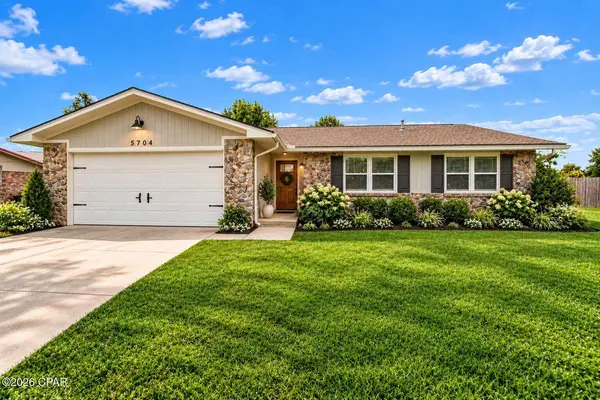 5704 Ivy RD, Panama City, FL 32404