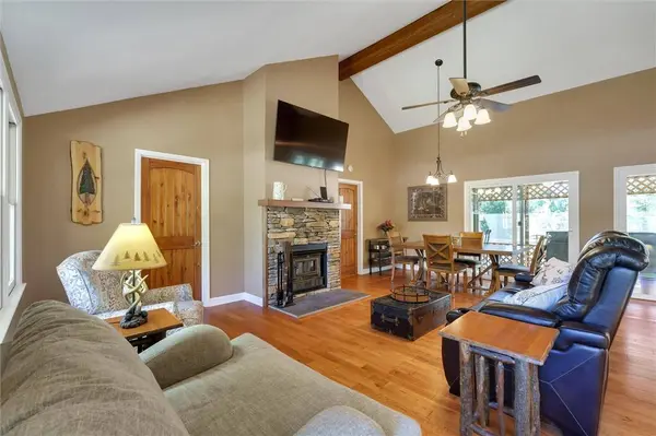 250 Hidden Springs Farm DR, West Union, SC 29696