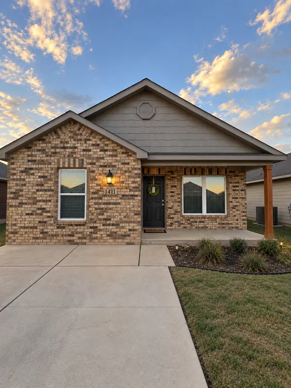 1411 Outrigger Way, San Antonio, TX 78224-2535