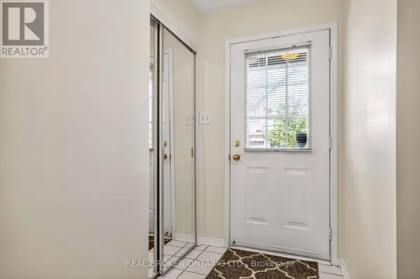 86 Joymar DR #102, Mississauga (streetsville), ON L5M7Z6