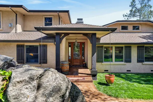 7021 Horseshoe Bar RD, Loomis, CA 95650