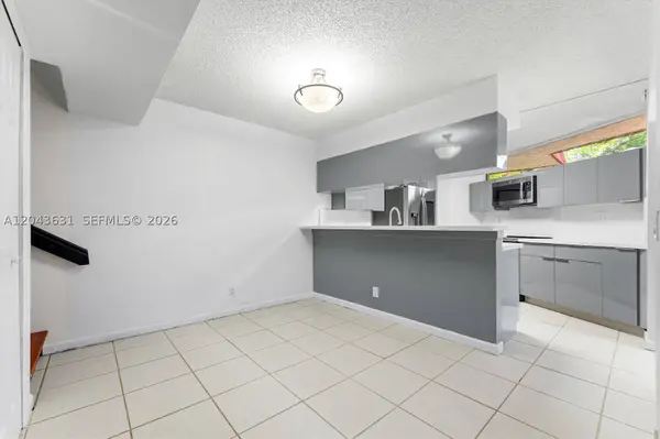 8111 Severn Dr #D, Boca Raton, FL 33433