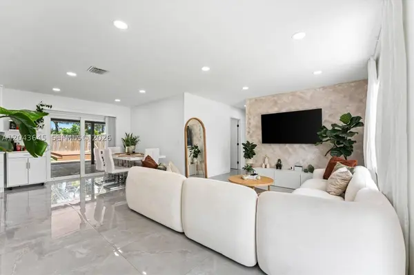 1120 SW 7th Ave, Deerfield Beach, FL 33441