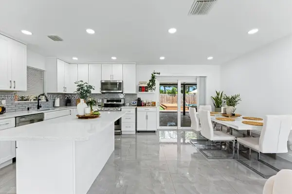 1120 SW 7th Ave, Deerfield Beach, FL 33441