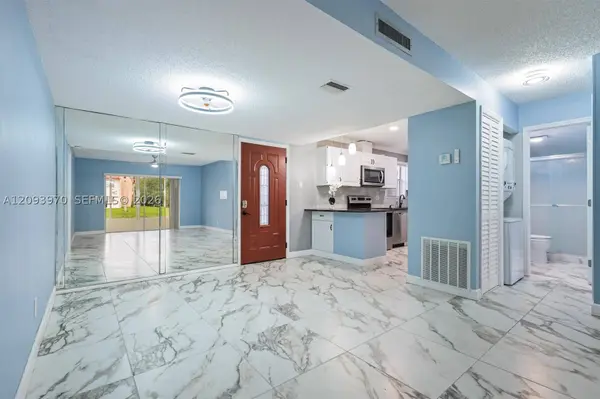 236 Lake Dora Dr #236, West Palm Beach, FL 33411