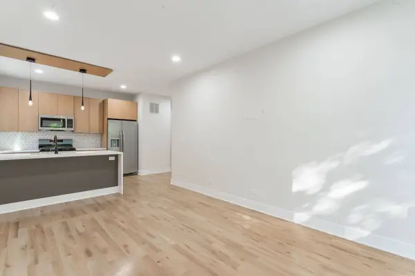 6410 S Vernon AVE #1, Chicago, IL 60637
