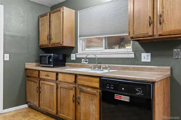 18004 E Atlantic DR, Aurora, CO 80013