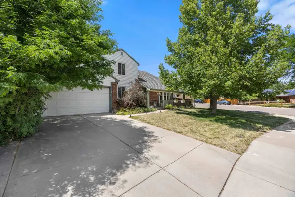 6209 S Lee St, Littleton, CO 80127-2560