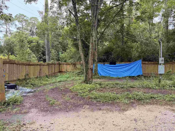 611 Bremen Ave, Pensacola, FL 32507