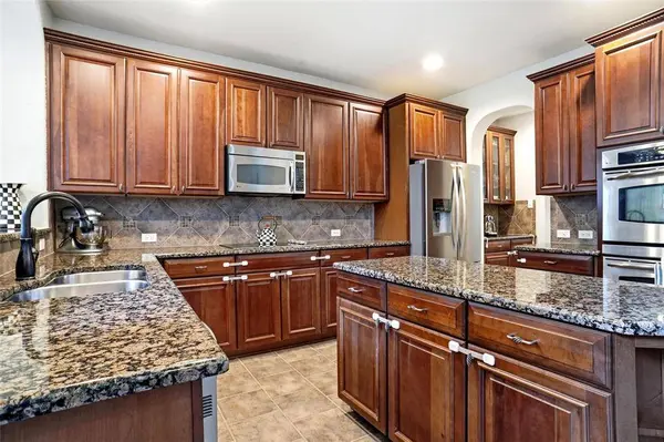 9028 Steiner Street, Fort Worth, TX 76244