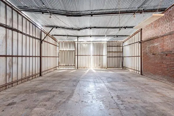 121 W Grand Street, Whitewright, TX 75491