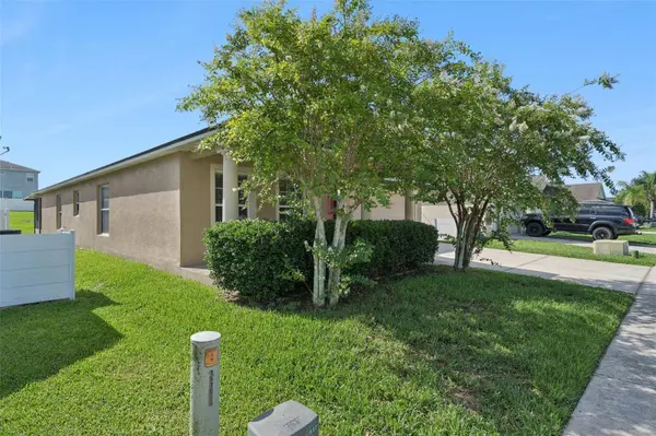 324 RED KITE DR, Groveland, FL 34736