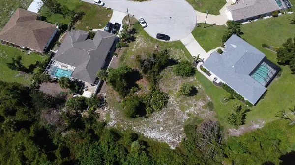15 PINEHURST RD, Rotonda West, FL 33947