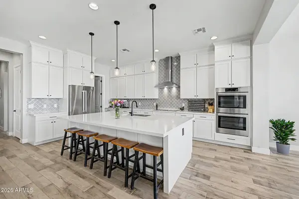 1789 E LOBO Street, San Tan Valley, AZ 85140
