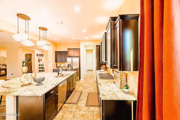 7515 W MERRIWEATHER Way, Florence, AZ 85132
