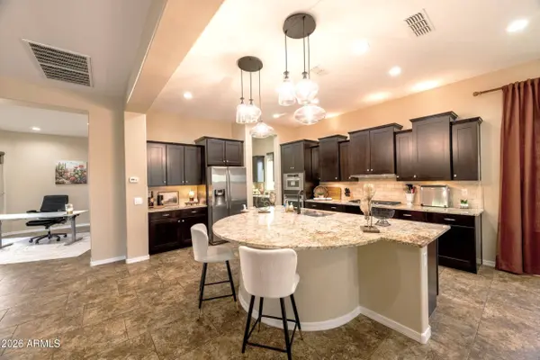 7515 W MERRIWEATHER Way, Florence, AZ 85132