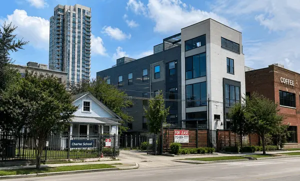 Understanding Houston’s Flexible Zoning and What It Means for Buyers,Delilah Ware