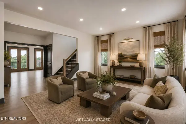 4600 Alan Springs Ln, Knoxville, TN 37938-3289