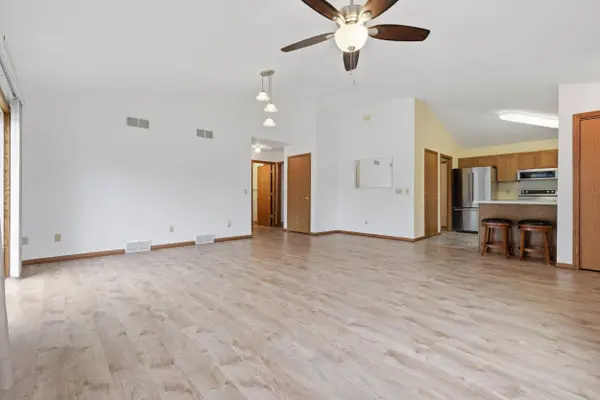 213 HJEMDAL Lane, Deerfield, WI 53531