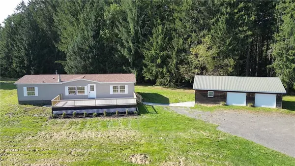 117 Ouleout RD, New Berlin, NY 13411