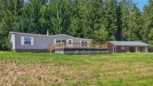117 Ouleout RD, New Berlin, NY 13411