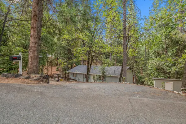 5648 Sierra Springs DR, Pollock Pines, CA 95726