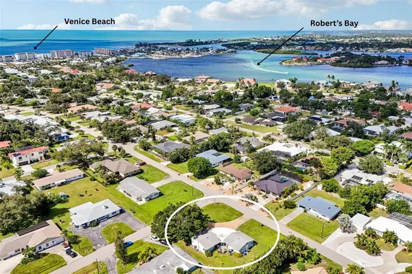 320 PARKSIDE DR, Venice, FL 34285