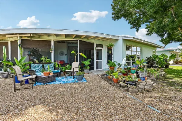 320 PARKSIDE DR, Venice, FL 34285
