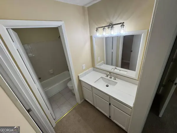 5528 Mountain Springs CIR #5528, Stone Mountain, GA 30088