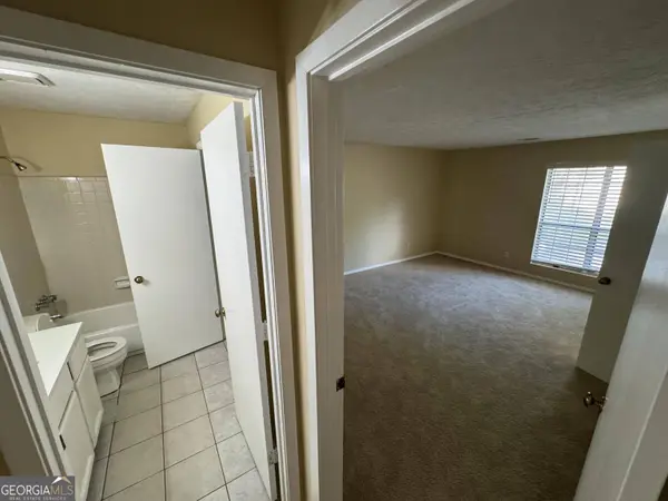 5528 Mountain Springs CIR #5528, Stone Mountain, GA 30088