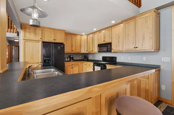 10985 Sugar Point DR NW, Federal Dam, MN 56641