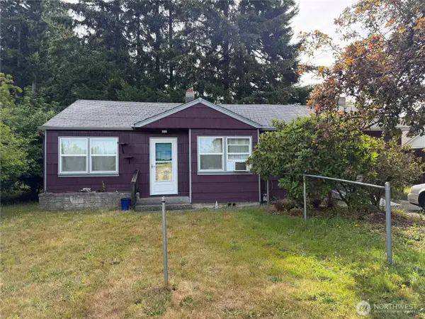 2304 Lister RD NE