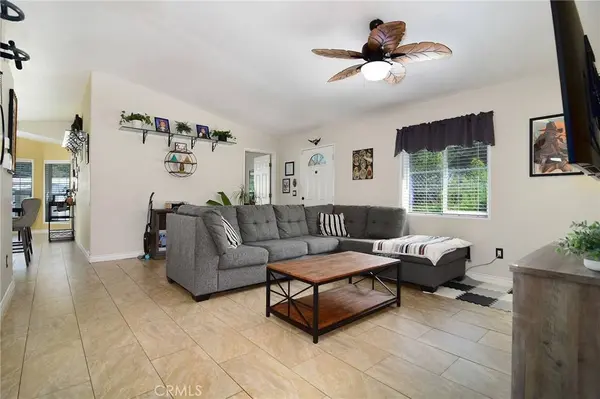 11401 Topanga Canyon #38, Chatsworth, CA 91311