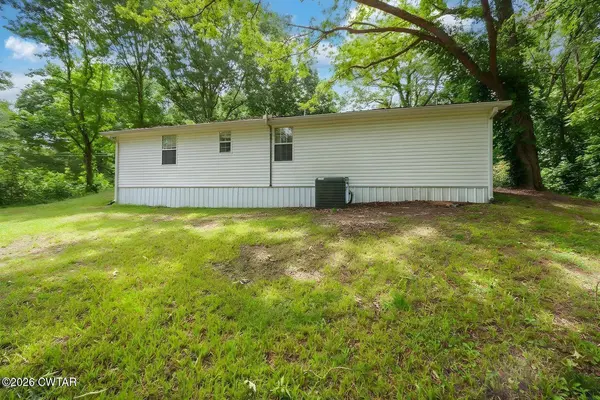 2950 Law RD, Lexington, TN 38351