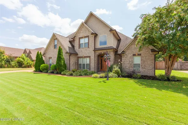 181 Flagstone DR, Jackson, TN 38305