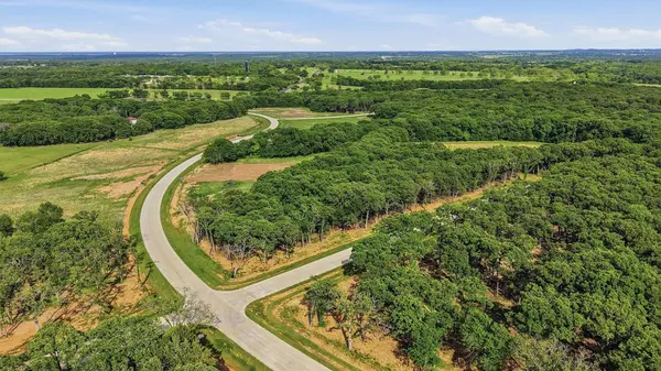444 White Tail WAY, Pottsboro, TX 75076