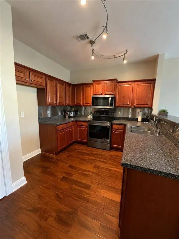 5151 Apple Grove RD, Buford, GA 30519