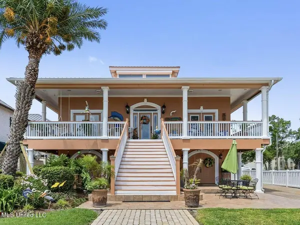 1456 Beach Boulevard, Biloxi, MS 39530