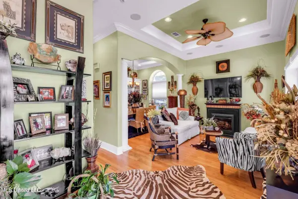 1456 Beach Boulevard, Biloxi, MS 39530